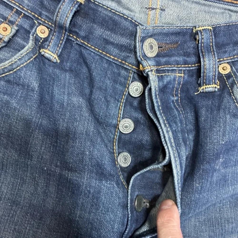 Levis distressed
